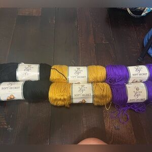 Set of 6 yarn lot